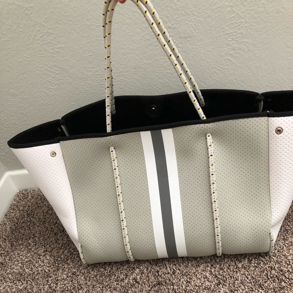 Haute shore neoprene tote